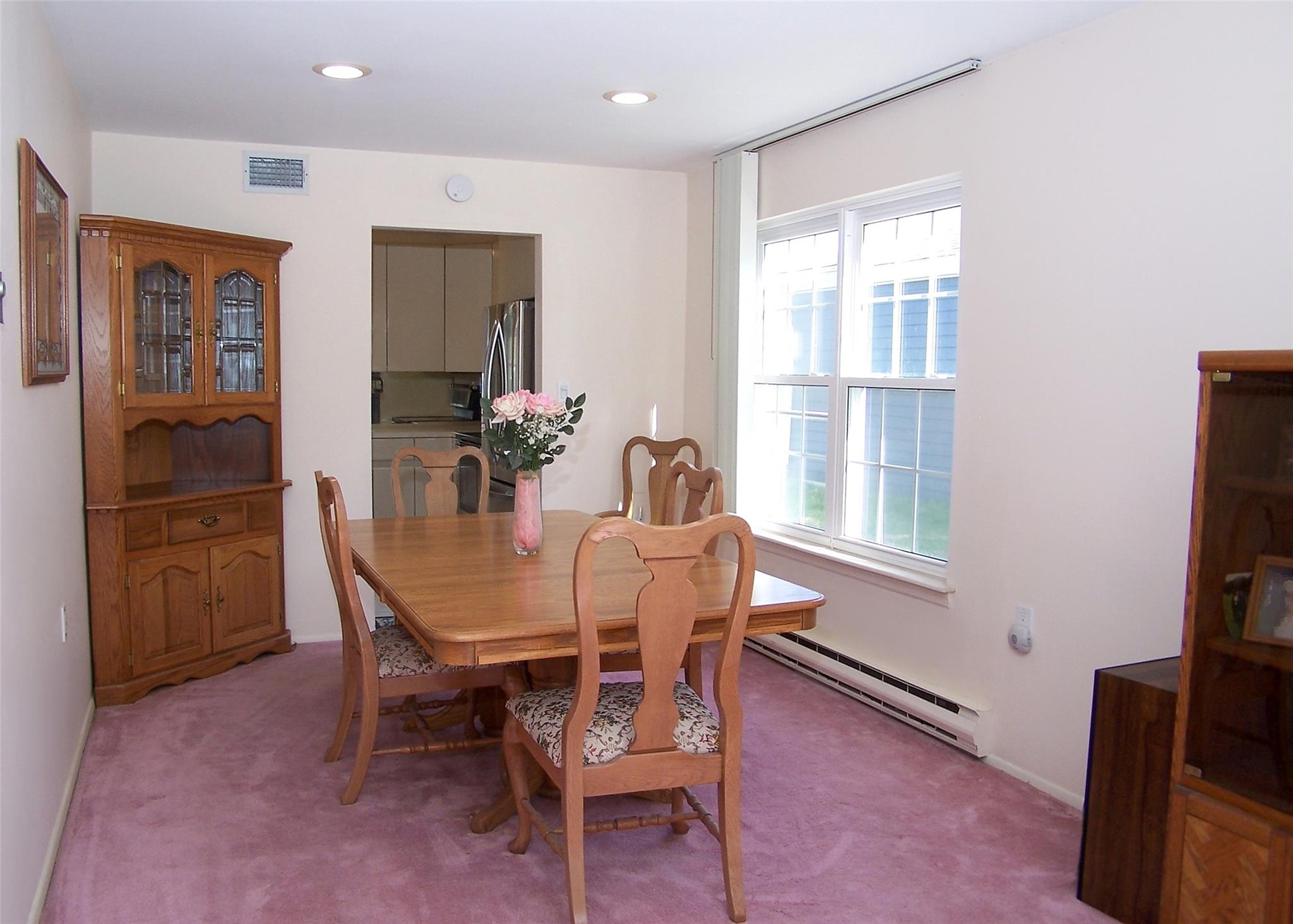 562 Stratford Lane, Ridge, New York image 5