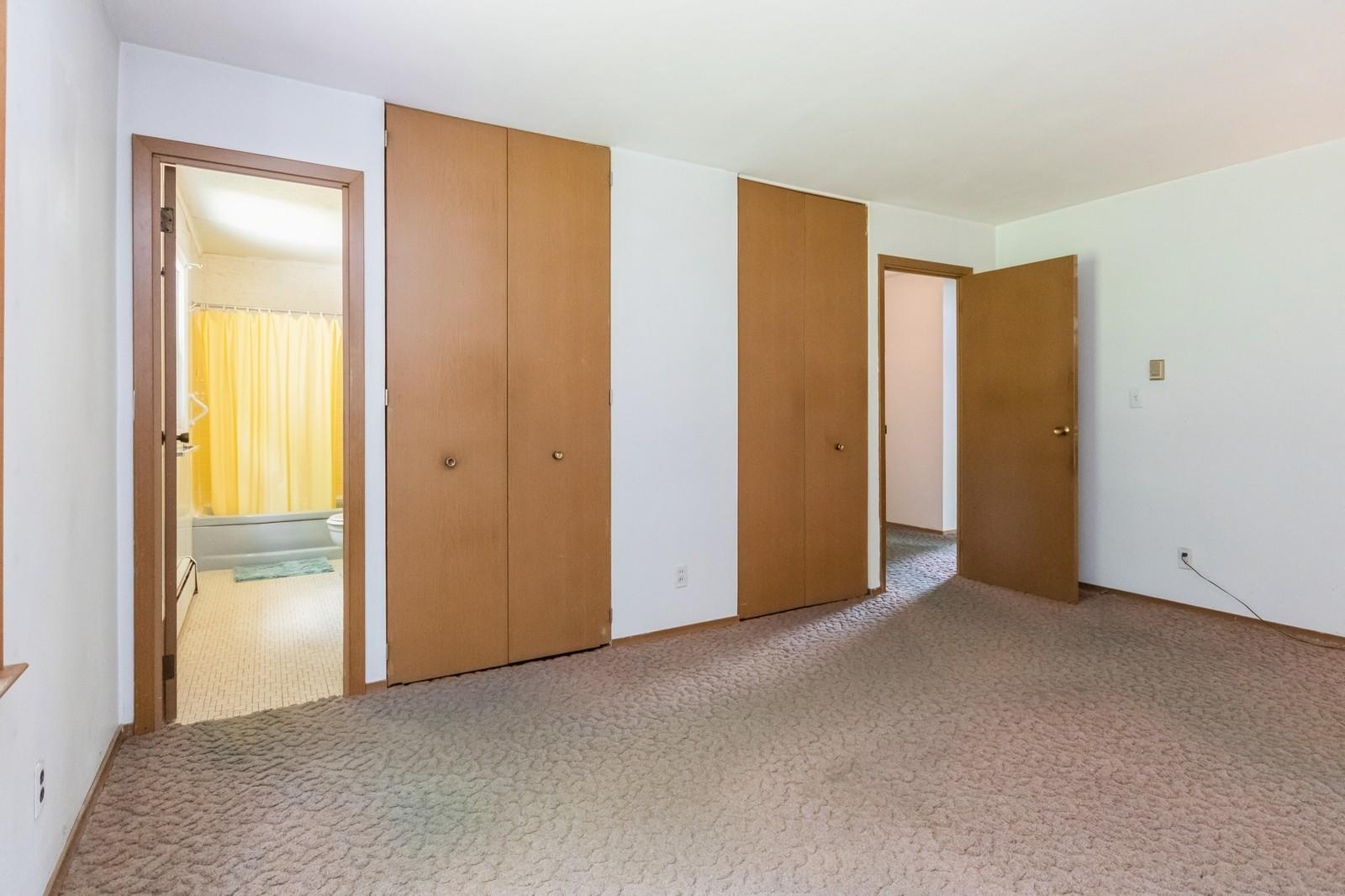 Carmel, New York 10512, United States, 5 Bedrooms Bedrooms, ,4 BathroomsBathrooms,Residential,Active,146101