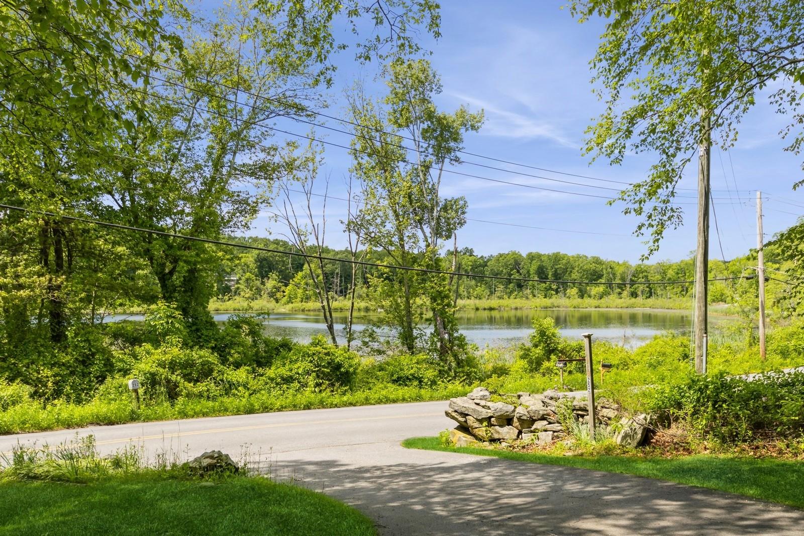 Carmel, New York 10512, United States, 5 Bedrooms Bedrooms, ,4 BathroomsBathrooms,Residential,Active,146101