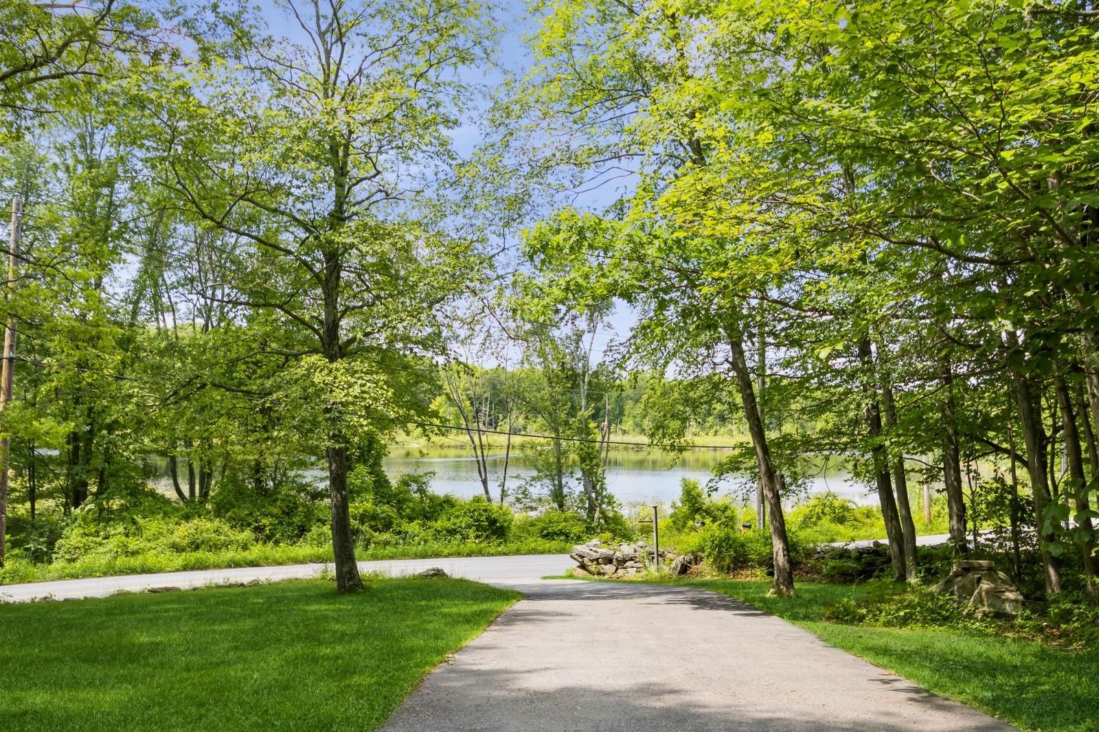 Carmel, New York 10512, United States, 5 Bedrooms Bedrooms, ,4 BathroomsBathrooms,Residential,Active,146101