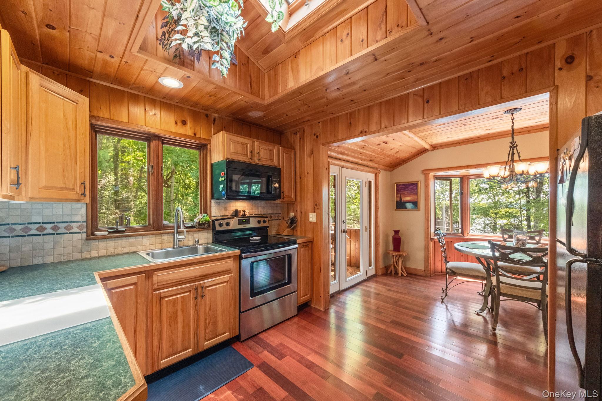 109 Canal Road