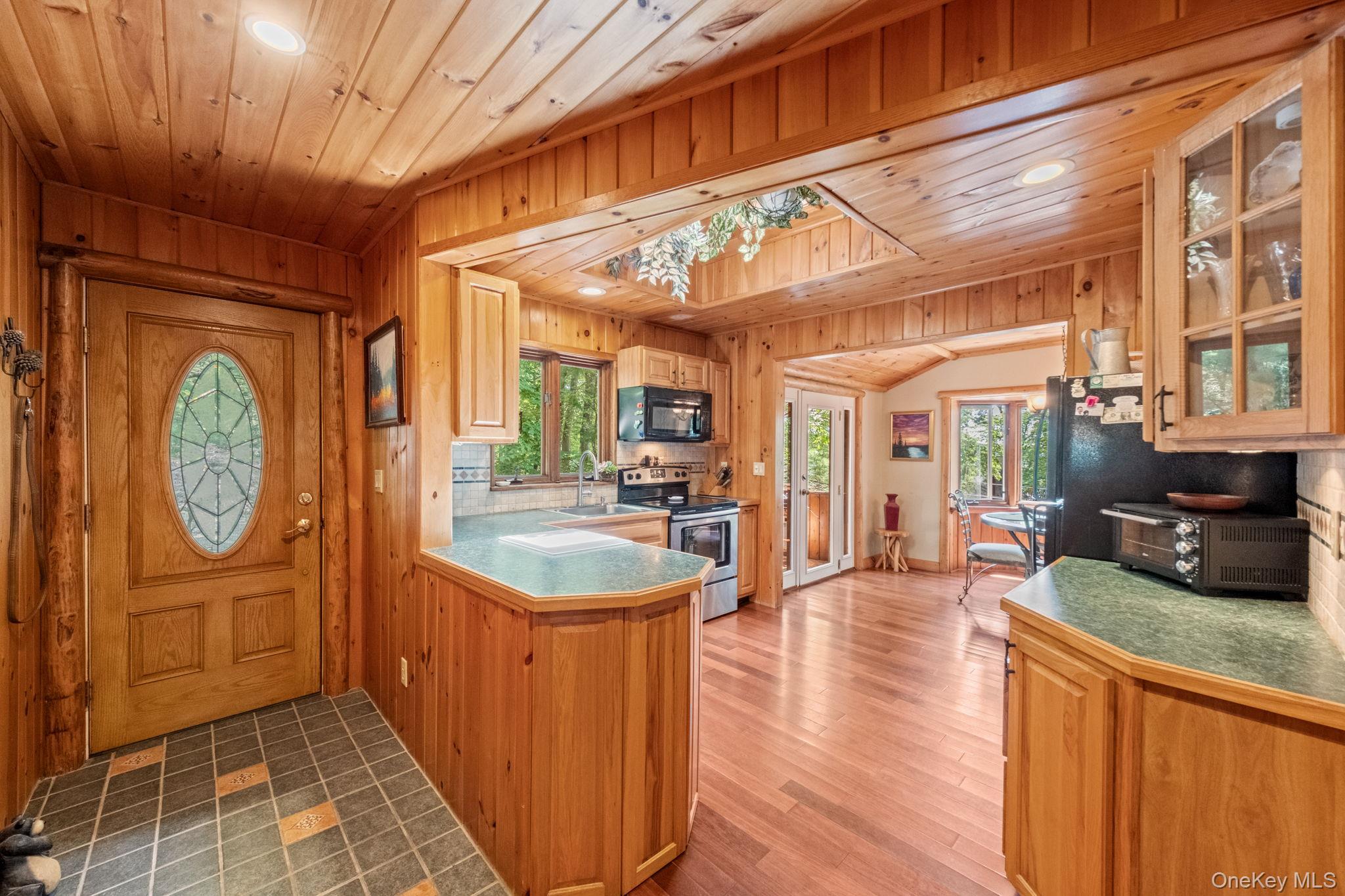 109 Canal Road