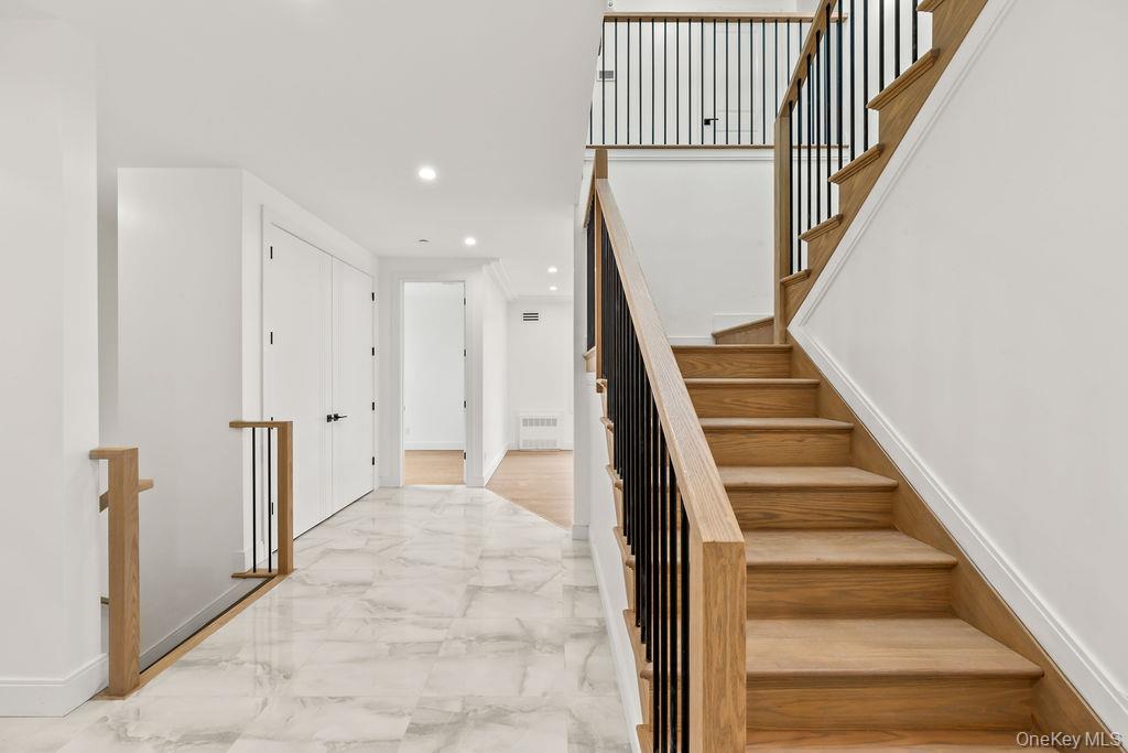 105 N Cole Avenue 213