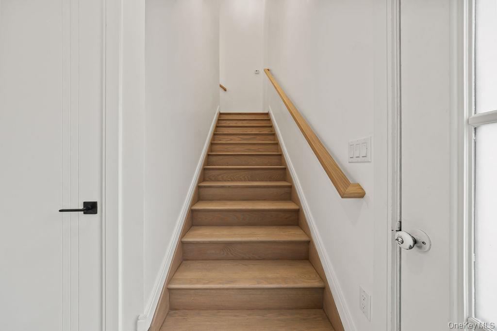 105 N Cole Avenue 213