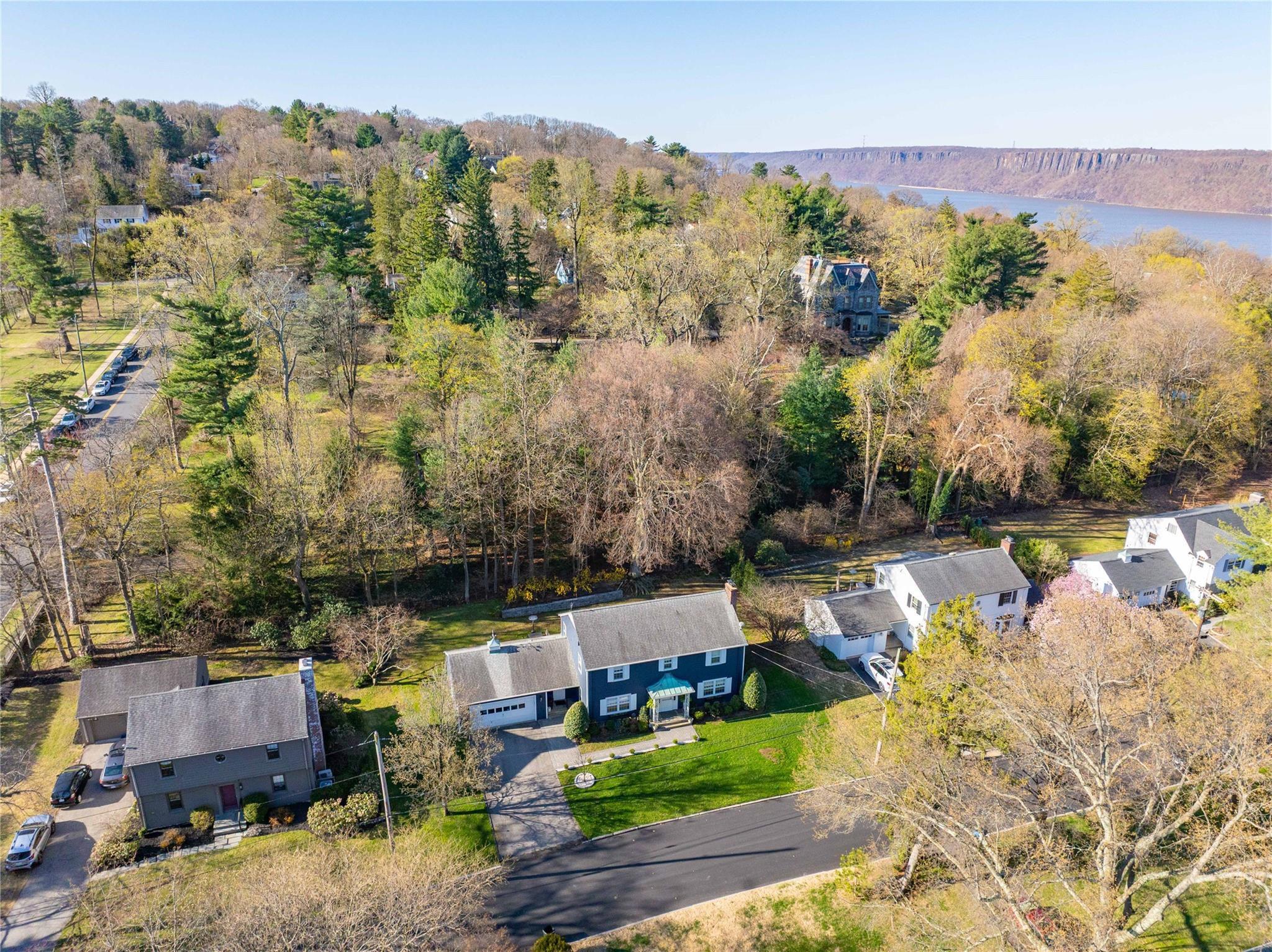9 Brace Terrace, Dobbs Ferry, New York image 32