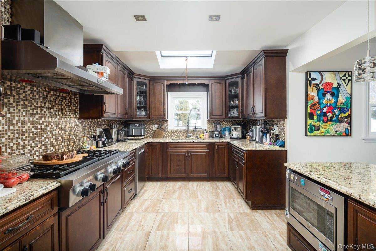 111 Jerusalem Avenue