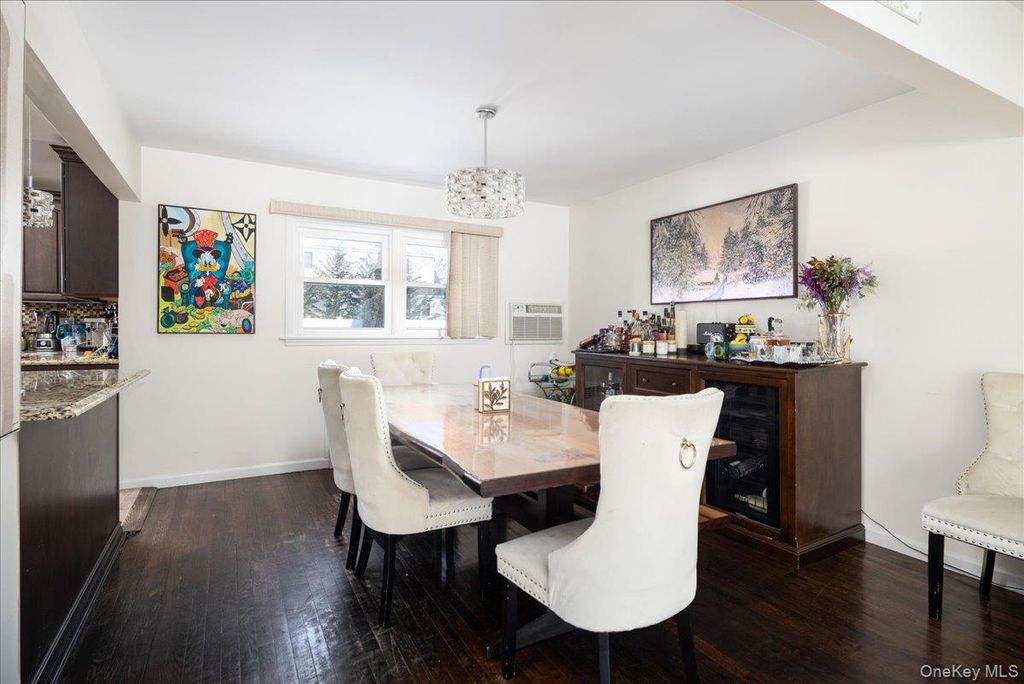 Photo of 111 Jerusalem Avenue, Massapequa, NY 11758 (MLS # 960056)