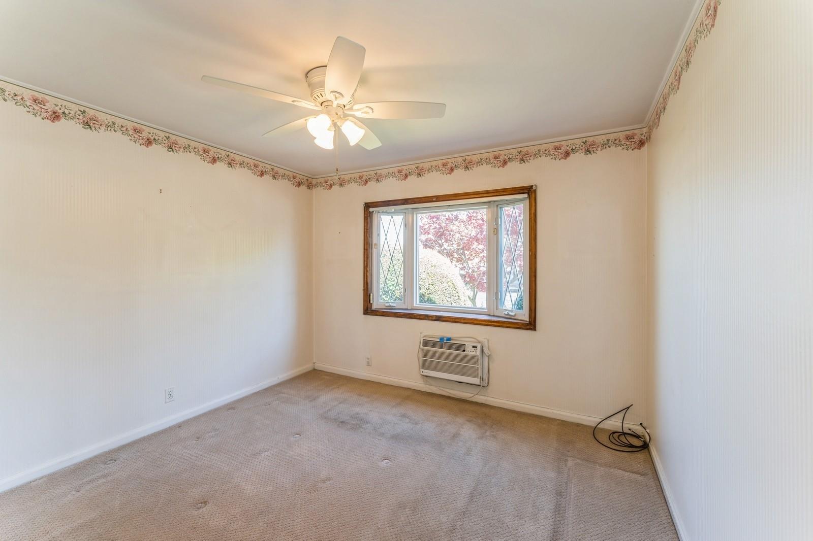 266 Semton Boulevard, Franklin Square, New York image 12