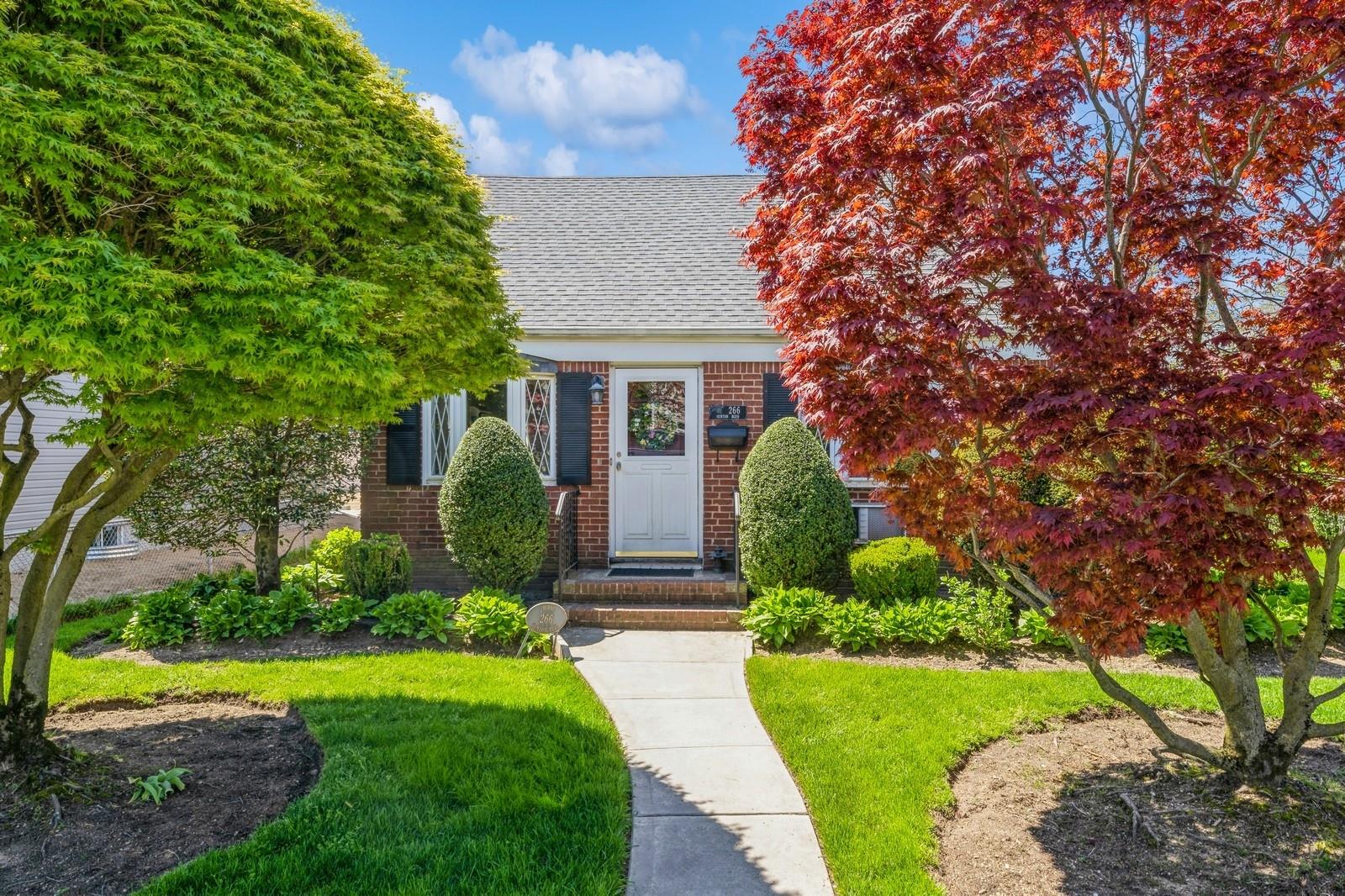266 Semton Boulevard, Franklin Square, New York image 1