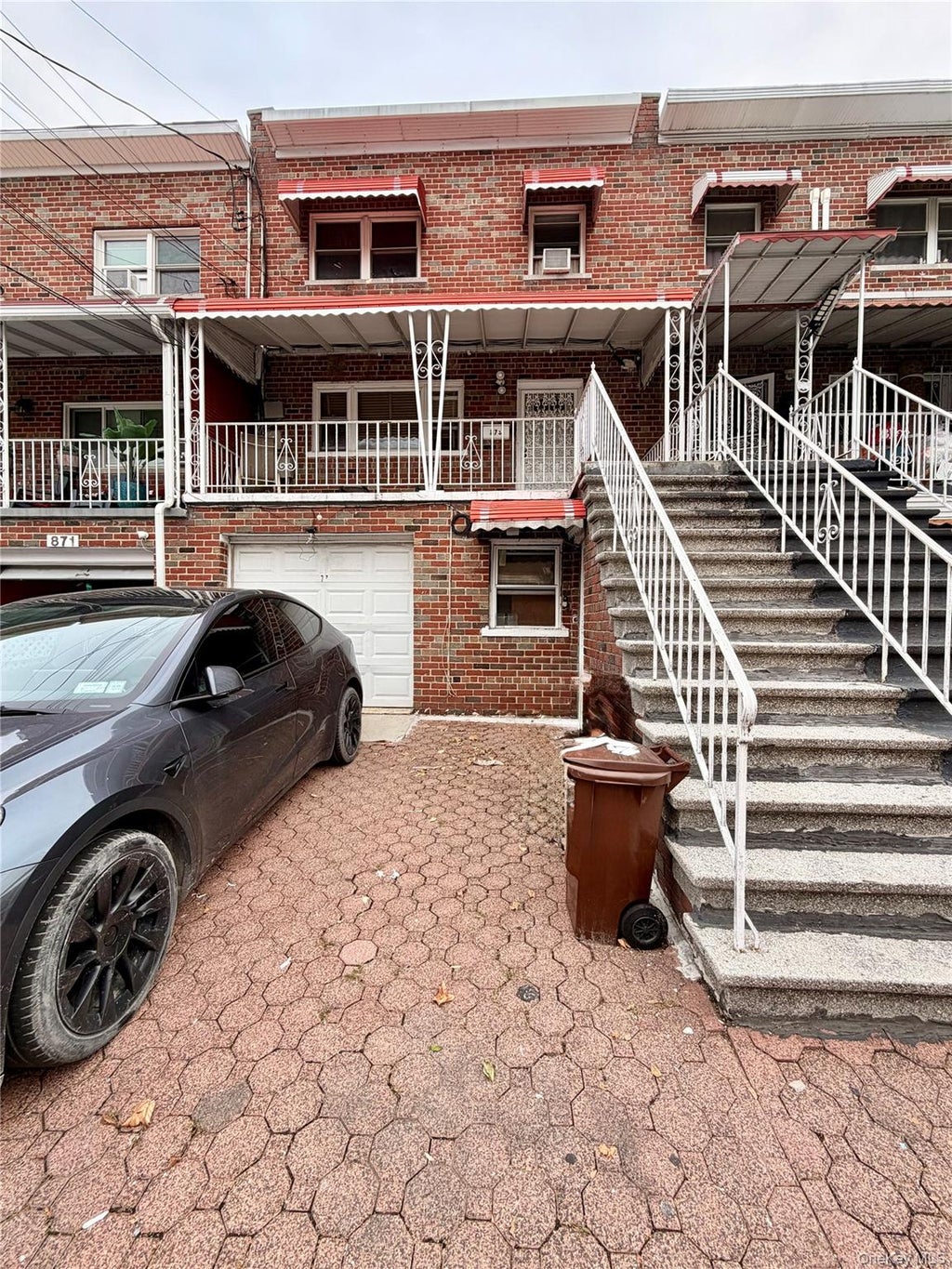 Photo of 873 E 216th Street, Bronx, NY 10467 (MLS # 1059227)