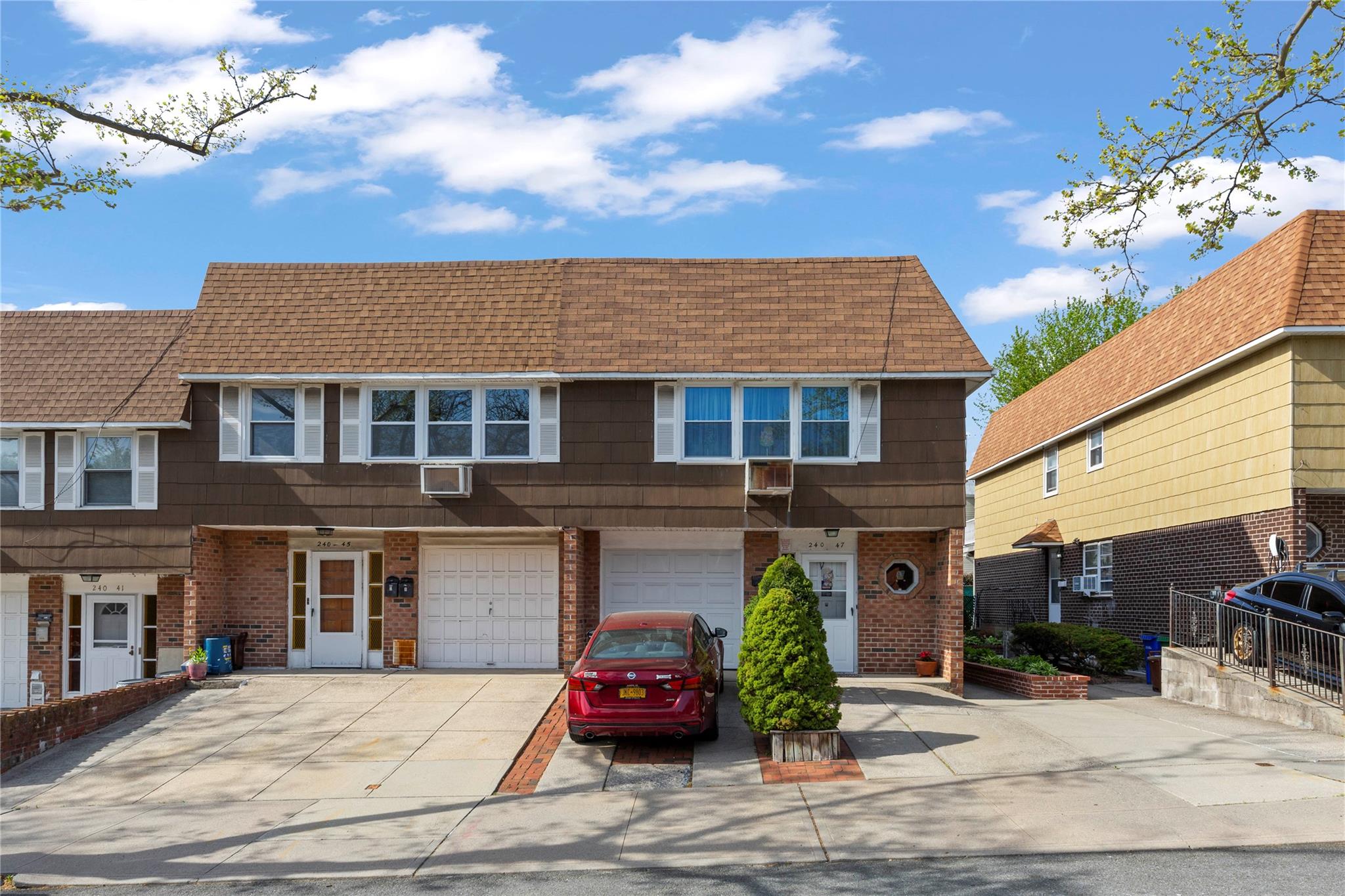 240-47 68th Avenue, Douglaston, New York image 2