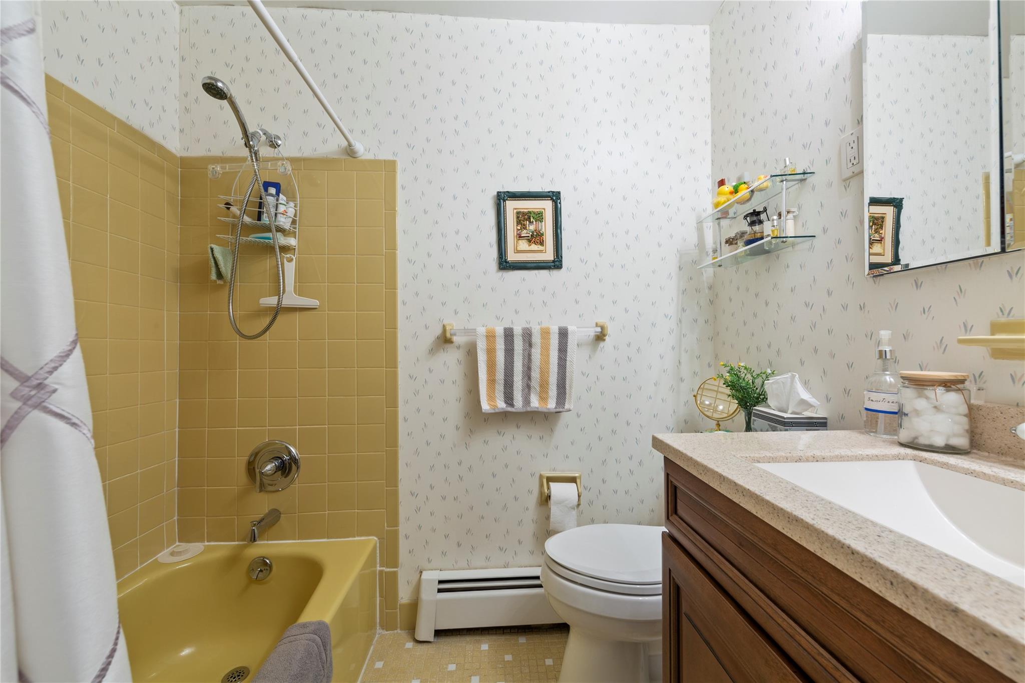 240-47 68th Avenue, Douglaston, New York image 31