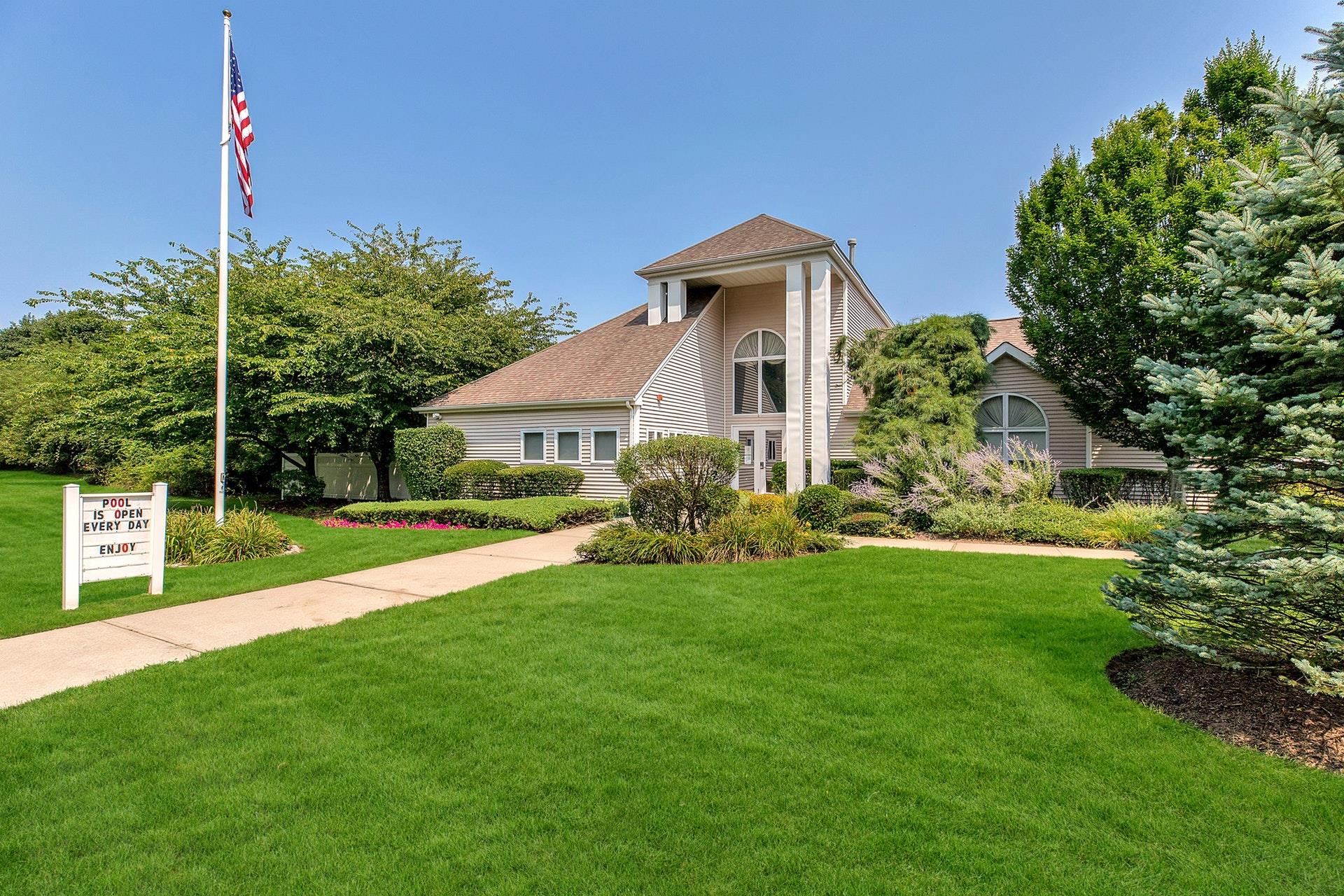 2304 Cedar Path, Riverhead, New York image 22