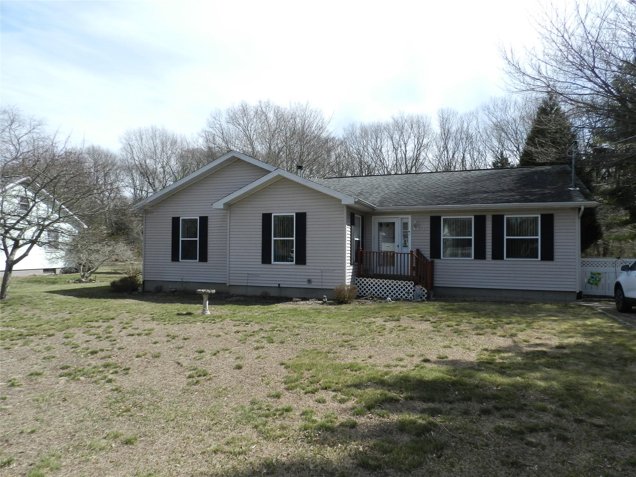 22 Nidzyn Avenue, Remsenburg, New York image 1