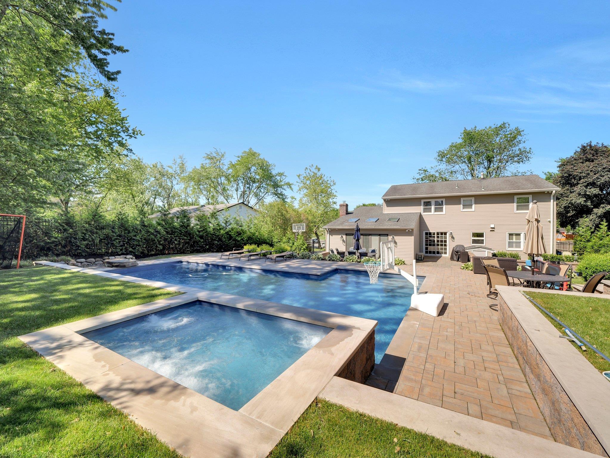 18 Daisy Court, Nanuet, New York image 5