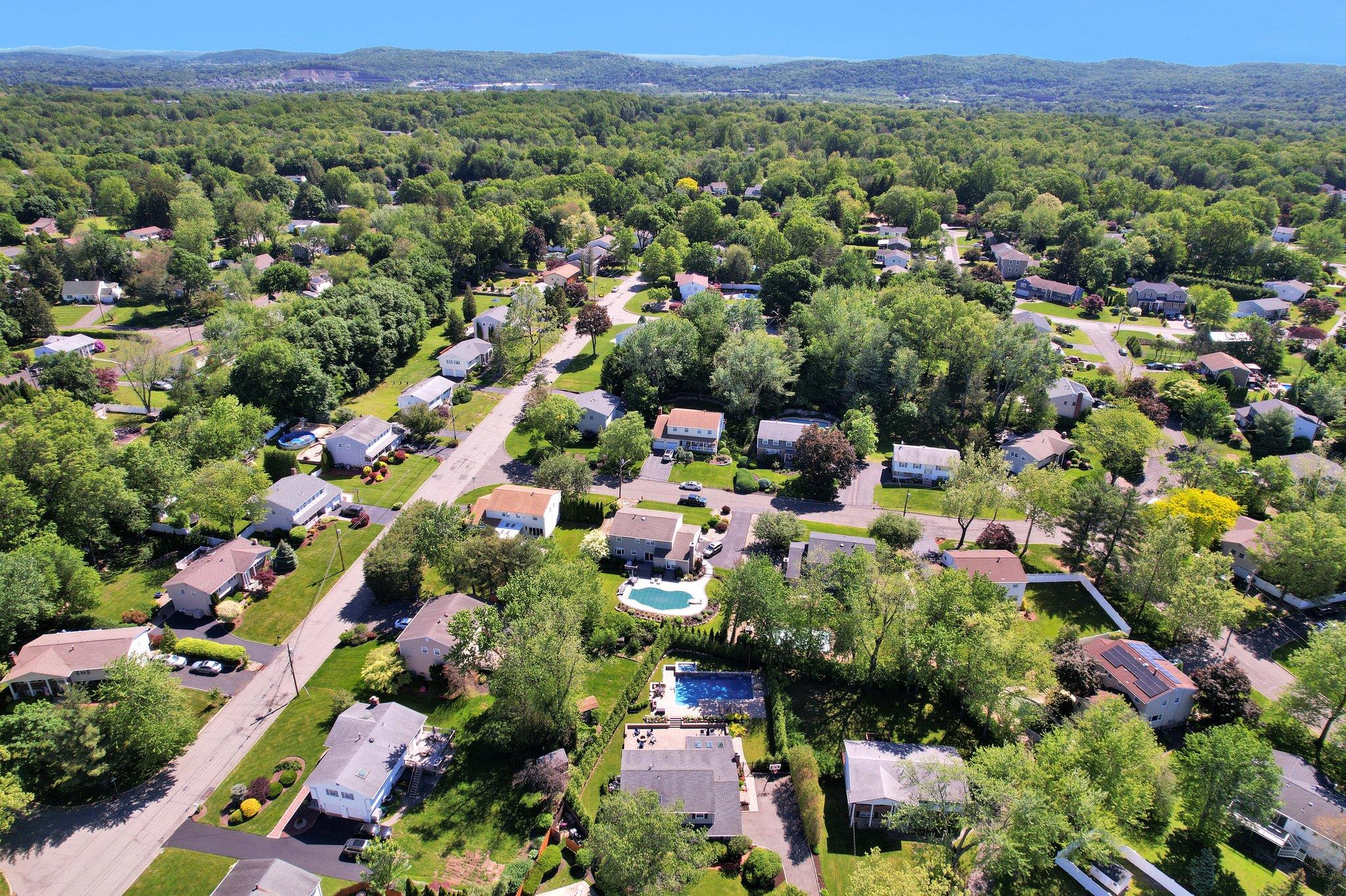 18 Daisy Court, Nanuet, New York image 35
