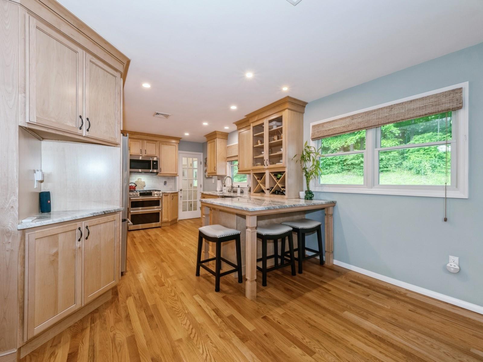 Carmel, New York 10512, United States, 3 Bedrooms Bedrooms, ,2 BathroomsBathrooms,Residential,Active,144162