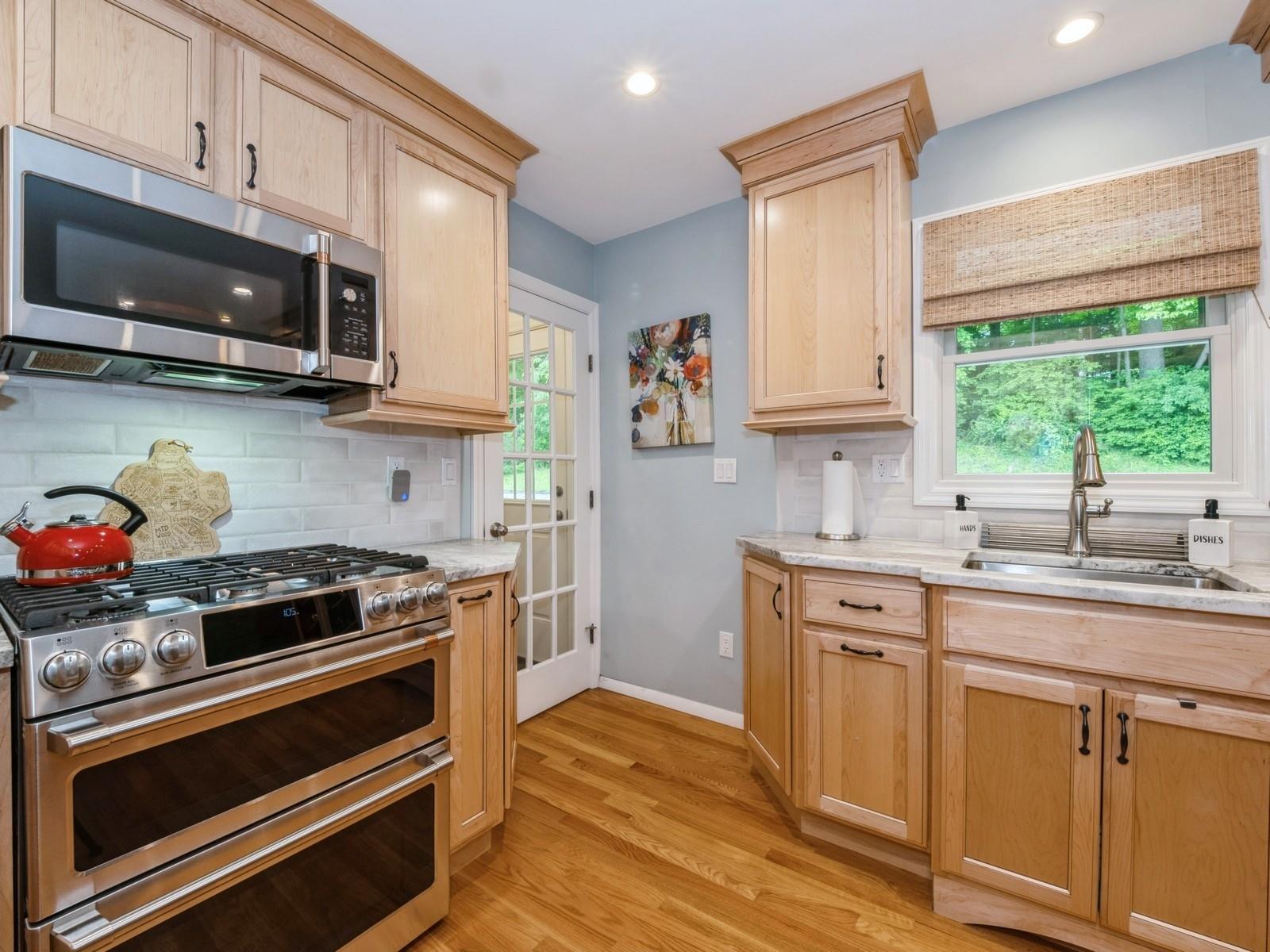 Carmel, New York 10512, United States, 3 Bedrooms Bedrooms, ,2 BathroomsBathrooms,Residential,Active,144162