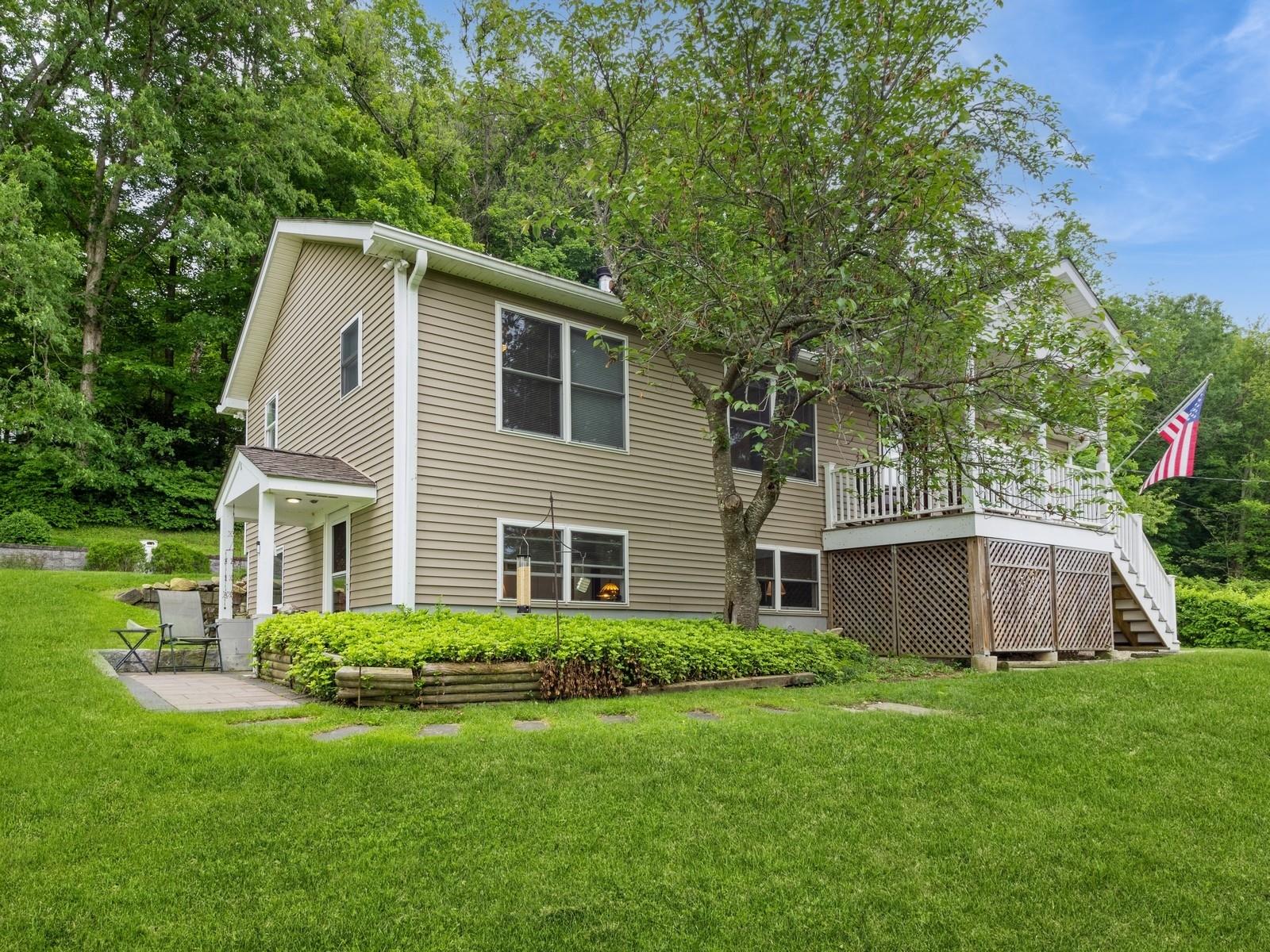 Carmel, New York 10512, United States, 3 Bedrooms Bedrooms, ,2 BathroomsBathrooms,Residential,Active,144162