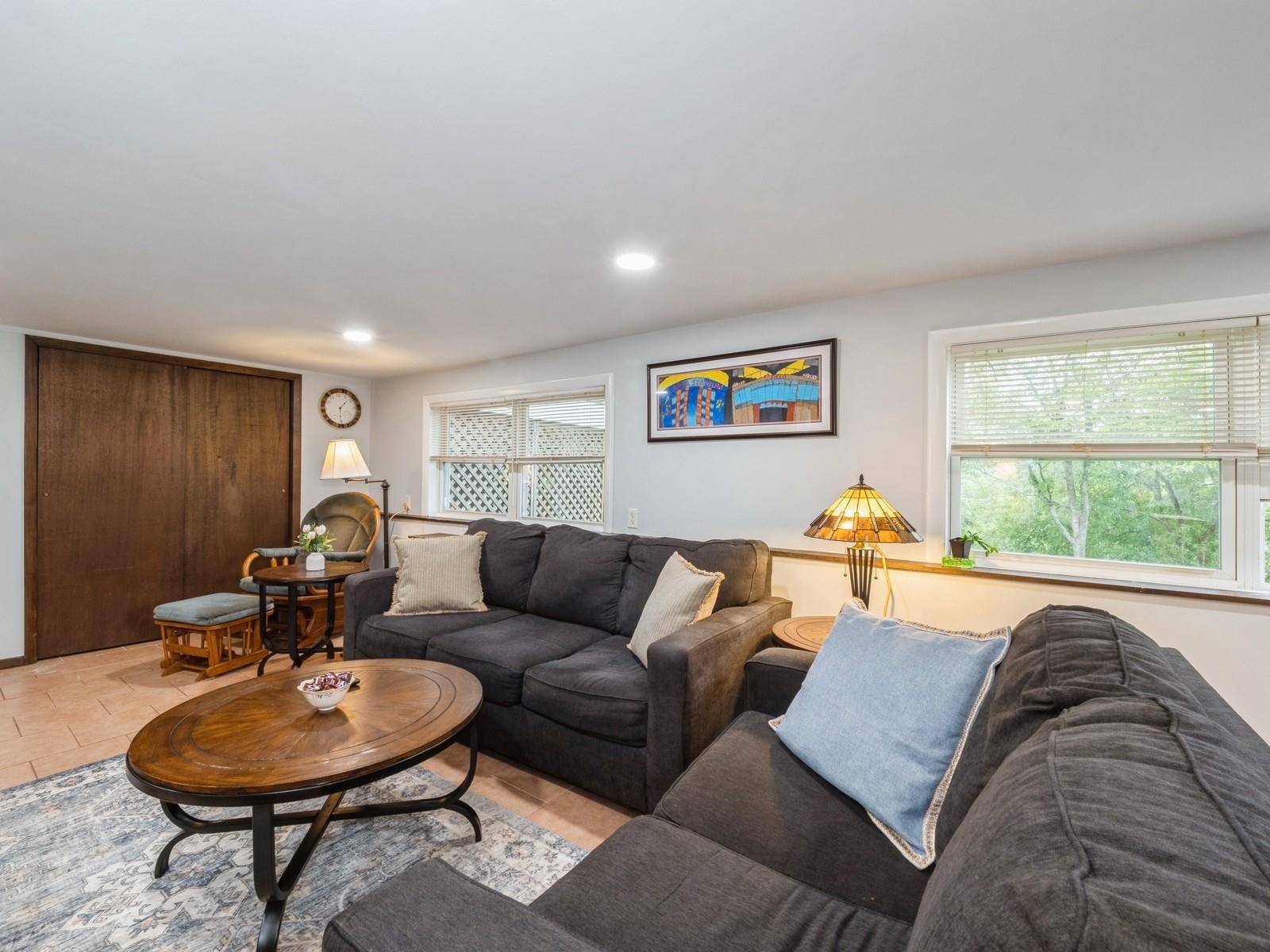 Carmel, New York 10512, United States, 3 Bedrooms Bedrooms, ,2 BathroomsBathrooms,Residential,Active,144162