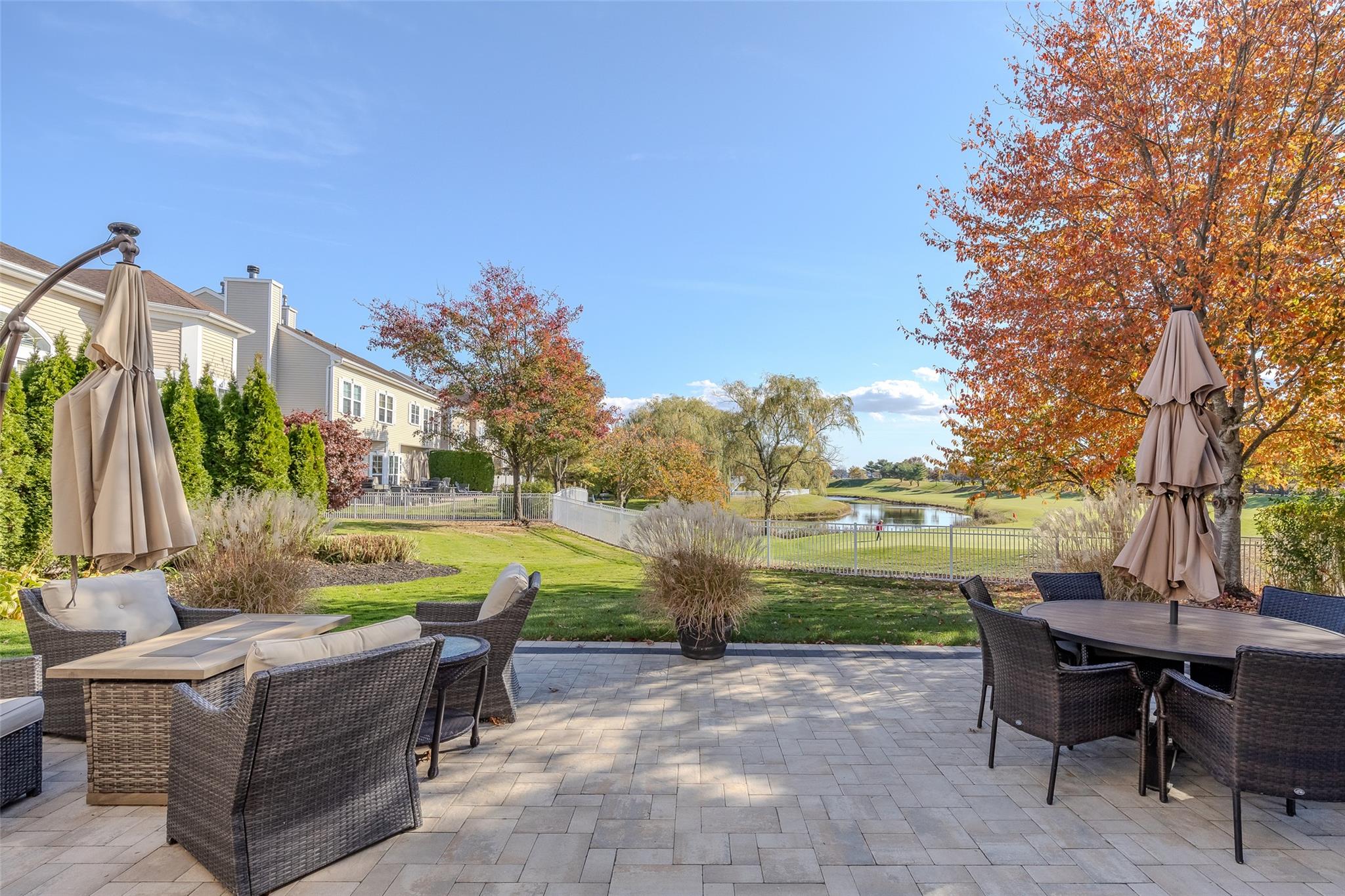 77 Hamlet Drive, Mount Sinai, New York image 4