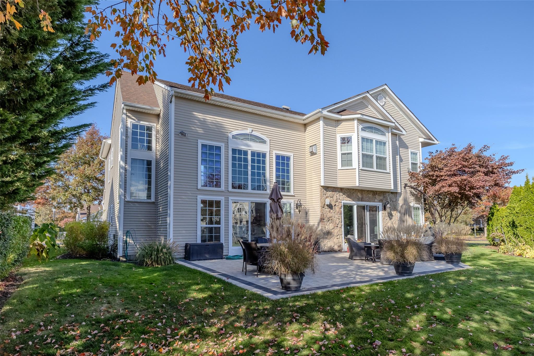 77 Hamlet Drive, Mount Sinai, New York image 3