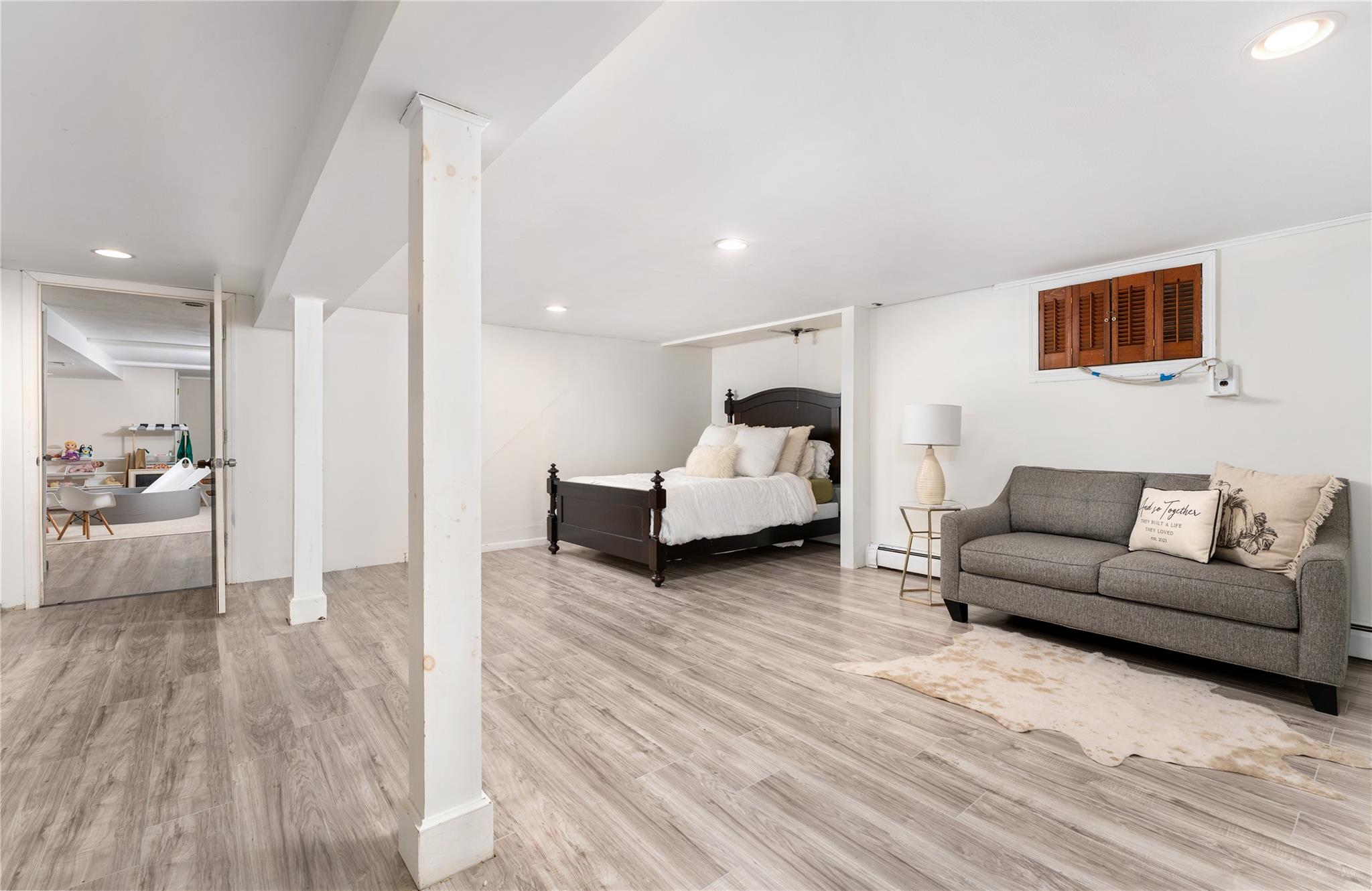 11 Pleasant Drive, East Setauket, New York image 18