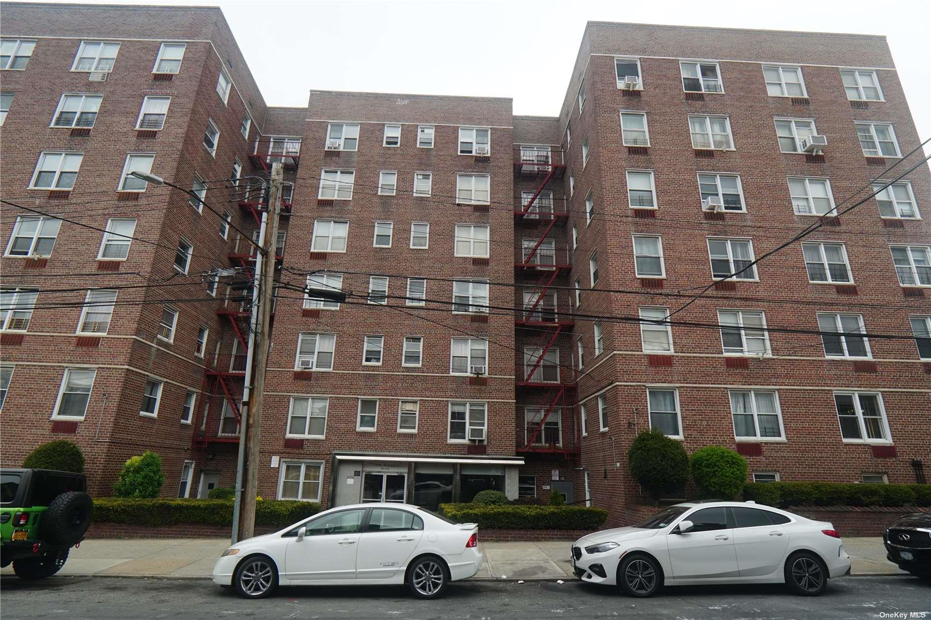 63-45 Saunders Street #6A, Rego Park, New York image 1