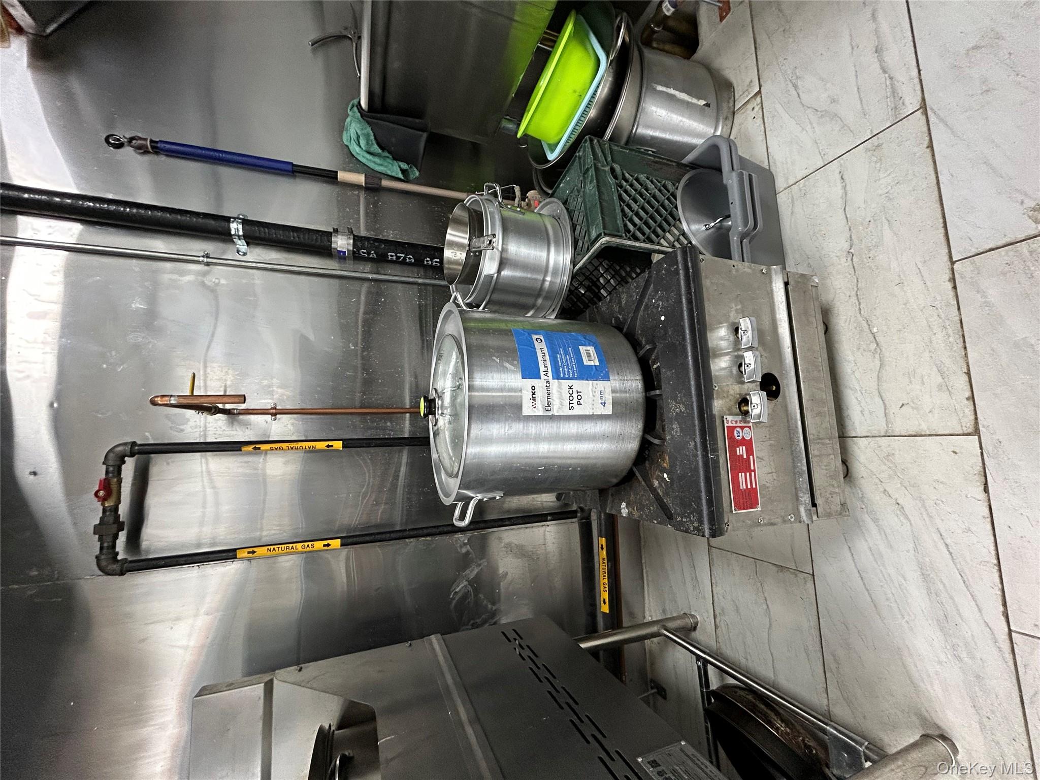 158-19 Northern Blvd