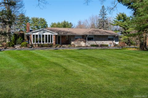 189 Old Westbury Road Old Westbury NY 11568