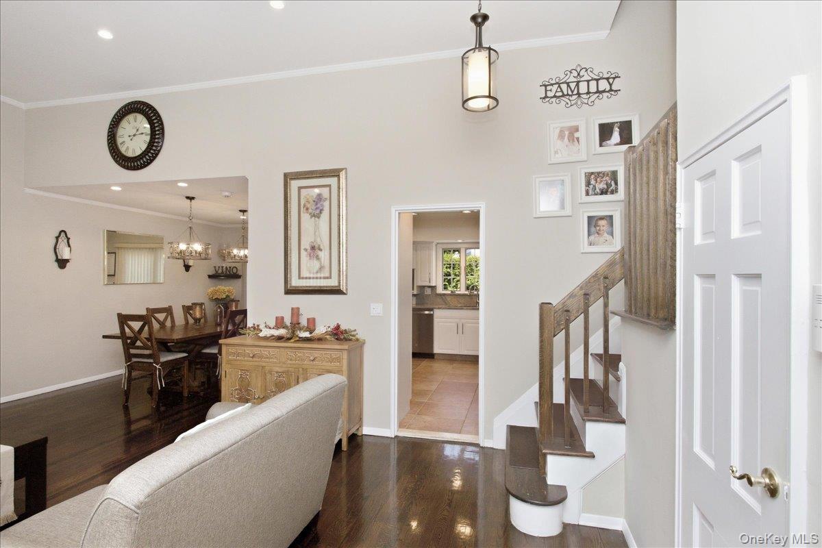 840 Carolyn Court