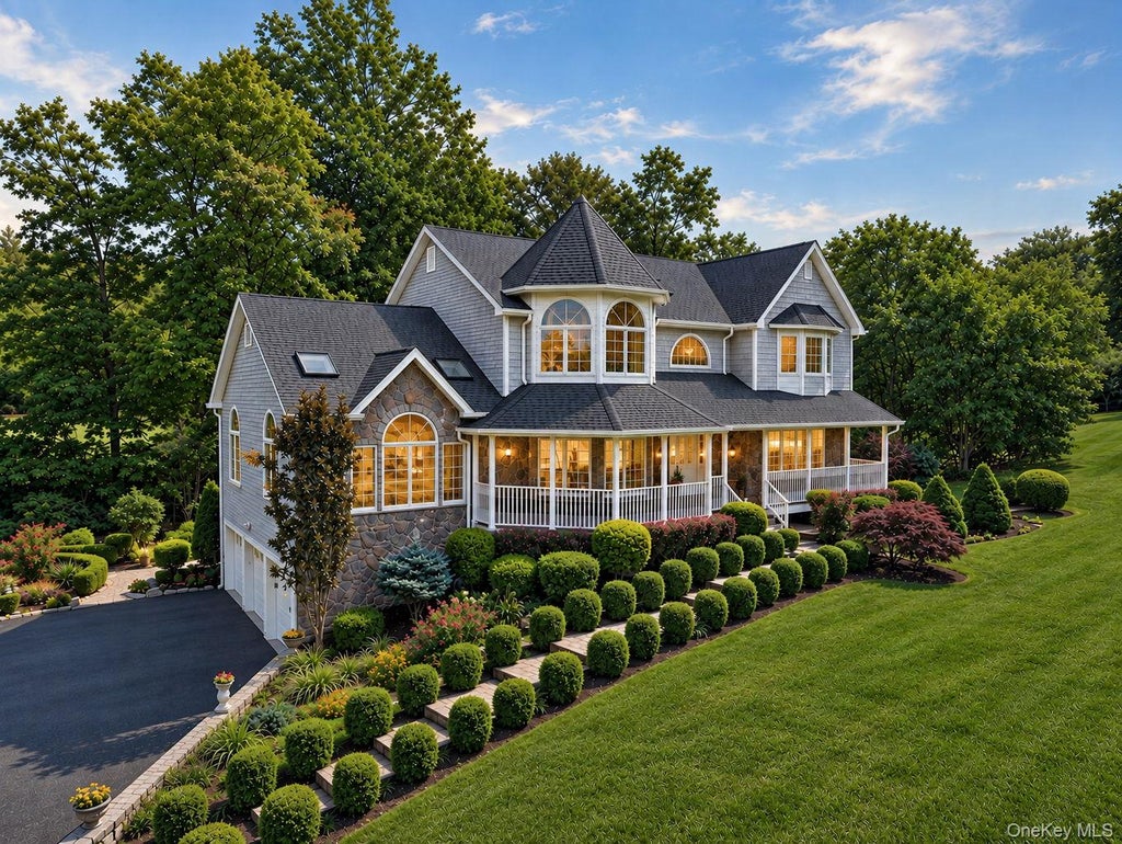 Photo of 3 Trinity Place, Cornwall, NY 12518 (MLS # 1045175)