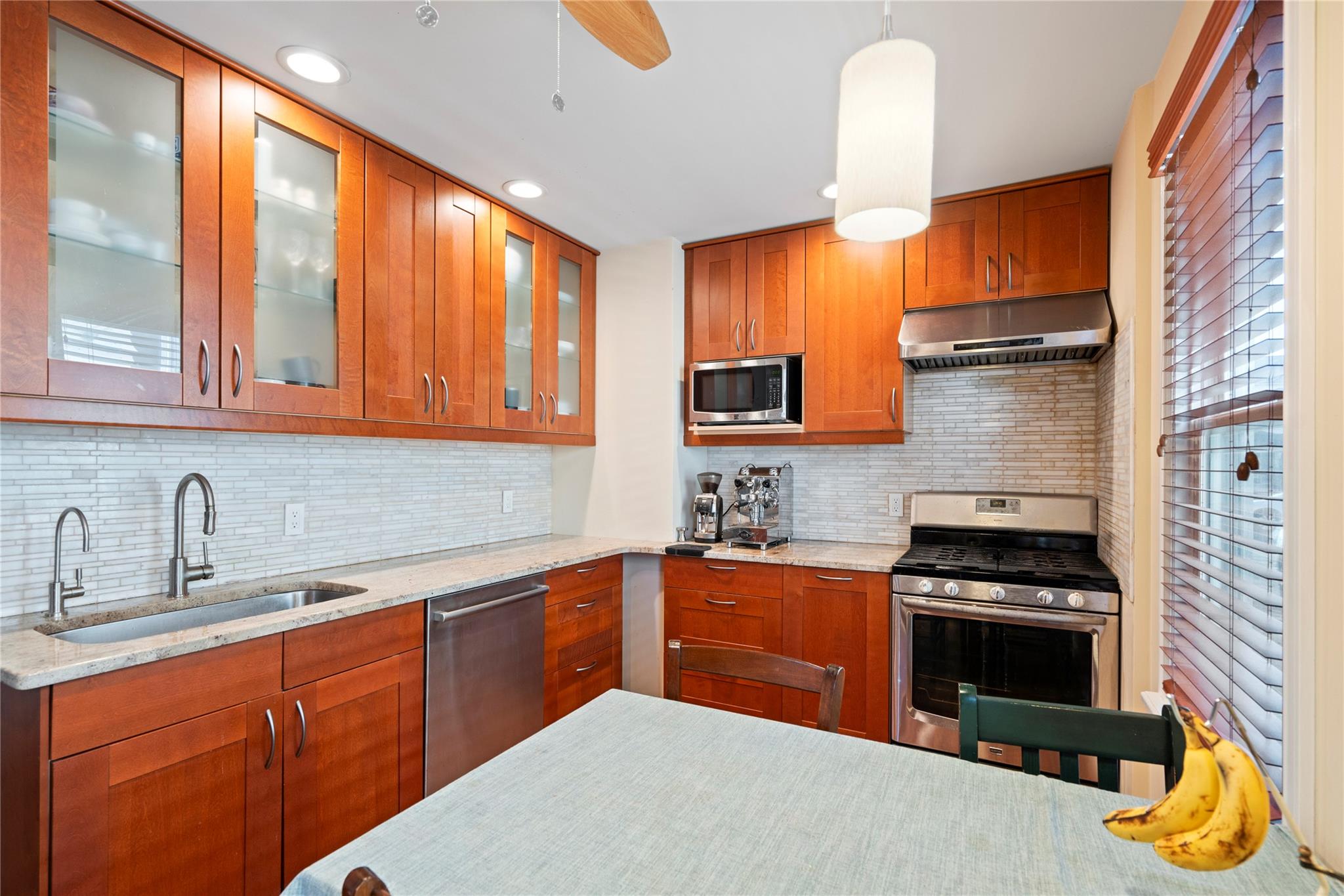 95 Rose Street, Oyster Bay, New York image 12