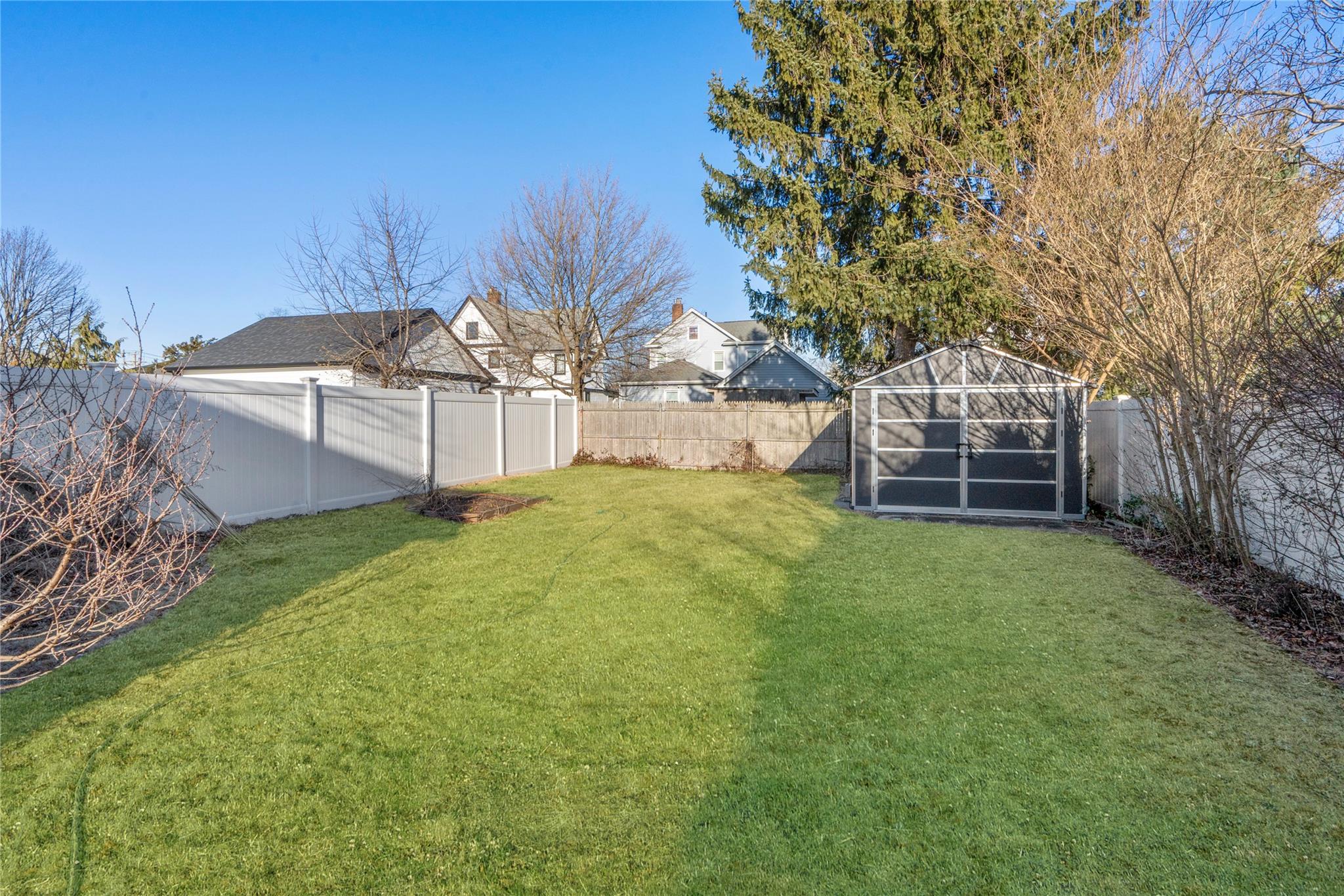 95 Rose Street, Oyster Bay, New York image 22