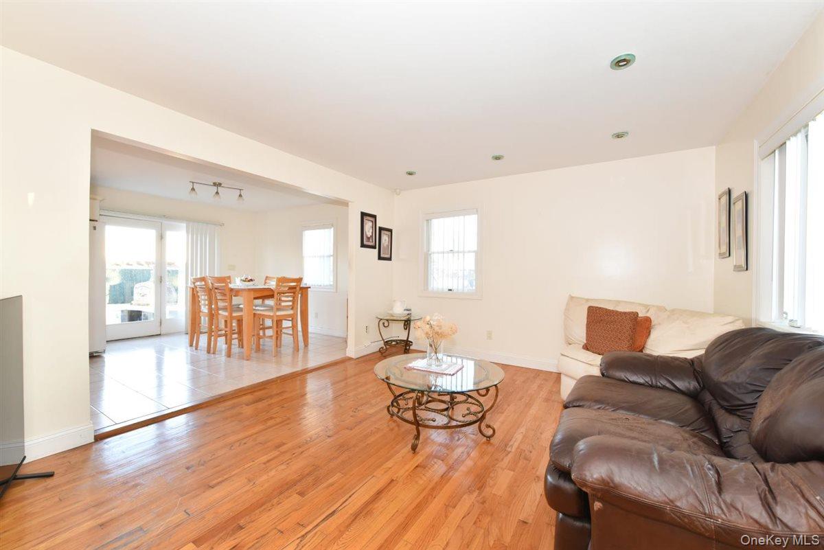 300 Pennsylvania Avenue