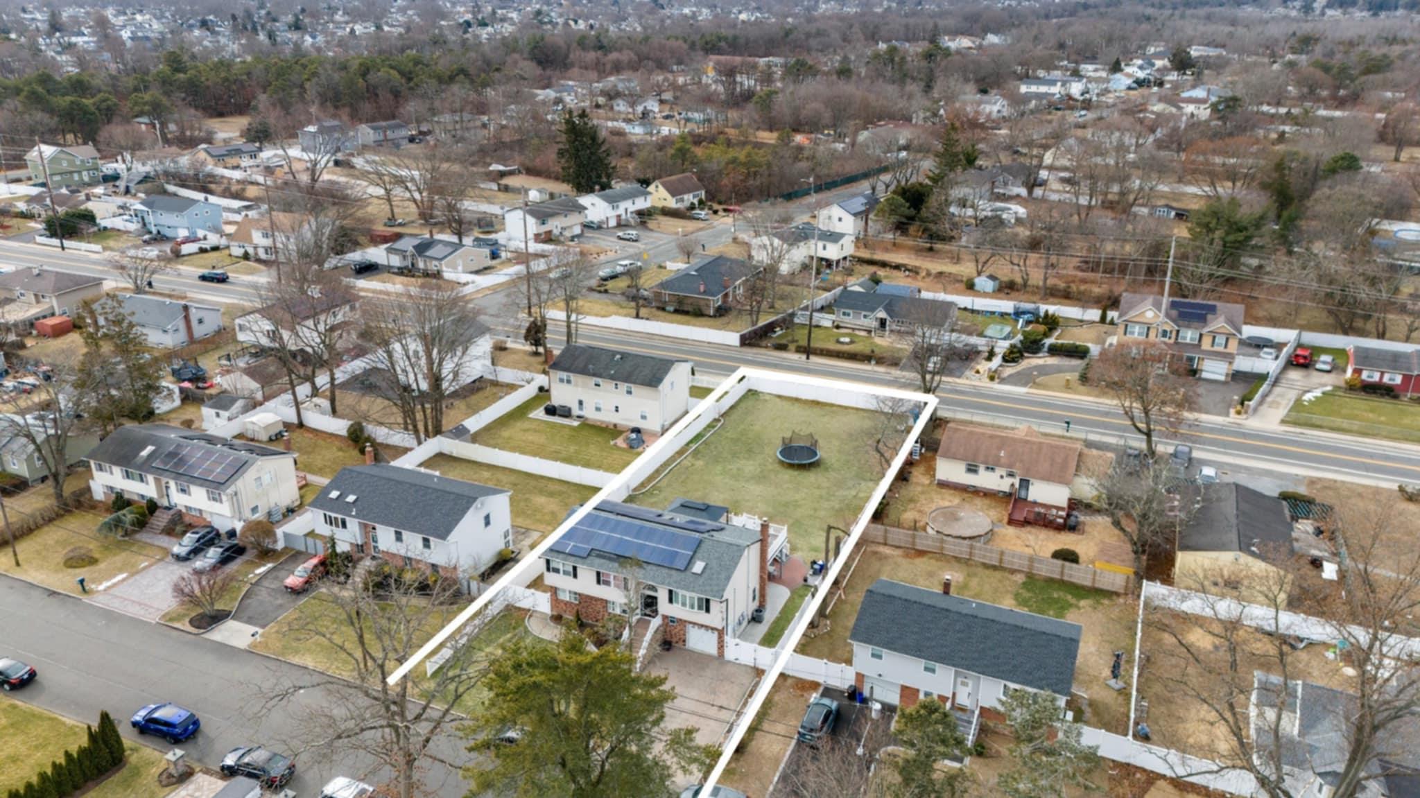153 N Arizona Road, West Babylon, New York image 31