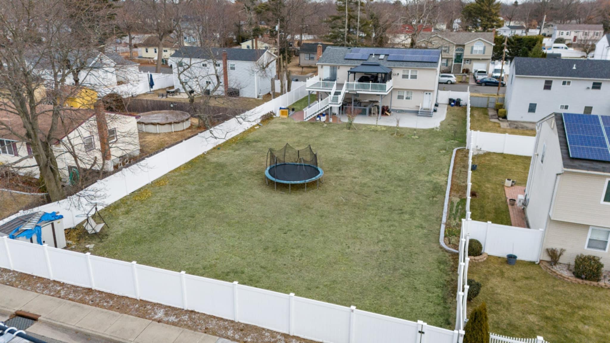 153 N Arizona Road, West Babylon, New York image 30