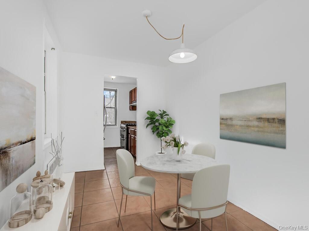 Photo of 6601 Broadway #6i, Bronx, NY 10471 (MLS # 954929)