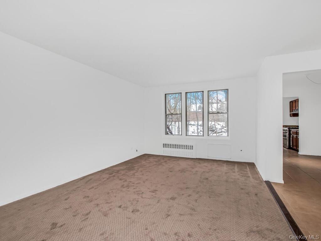 Photo of 6601 Broadway #6i, Bronx, NY 10471 (MLS # 954929)