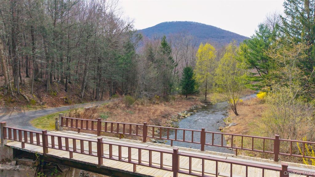 Photo of 269 Watson Hollow Road, West Shokan, NY 12494 (MLS # 985068)