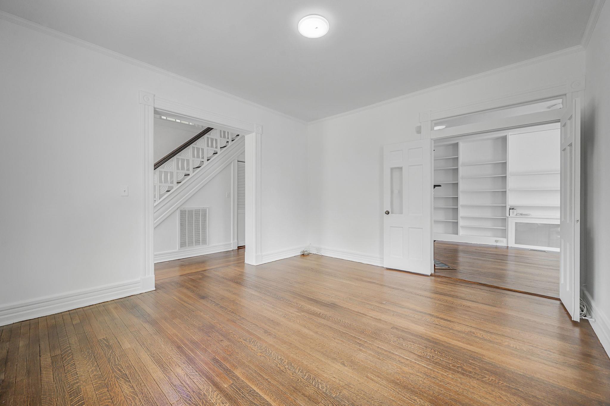 434 Griffing Avenue, Riverhead, New York image 33