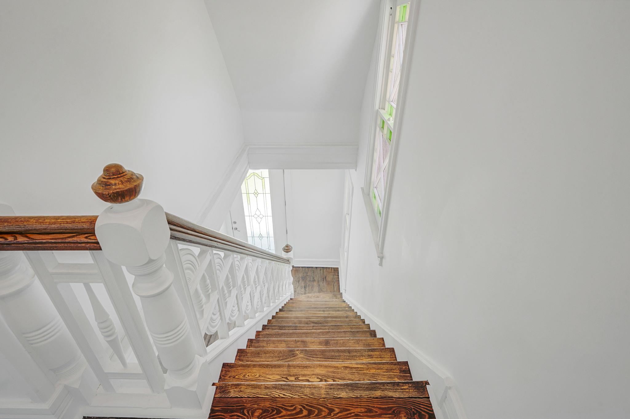 434 Griffing Avenue, Riverhead, New York image 17