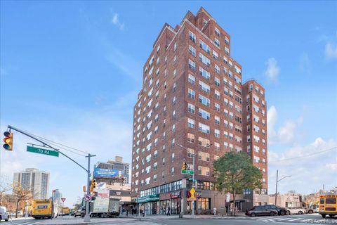 Photo of 107-40 Queens Boulevard #14C, Forest Hills, NY 11375 (MLS # 835708)