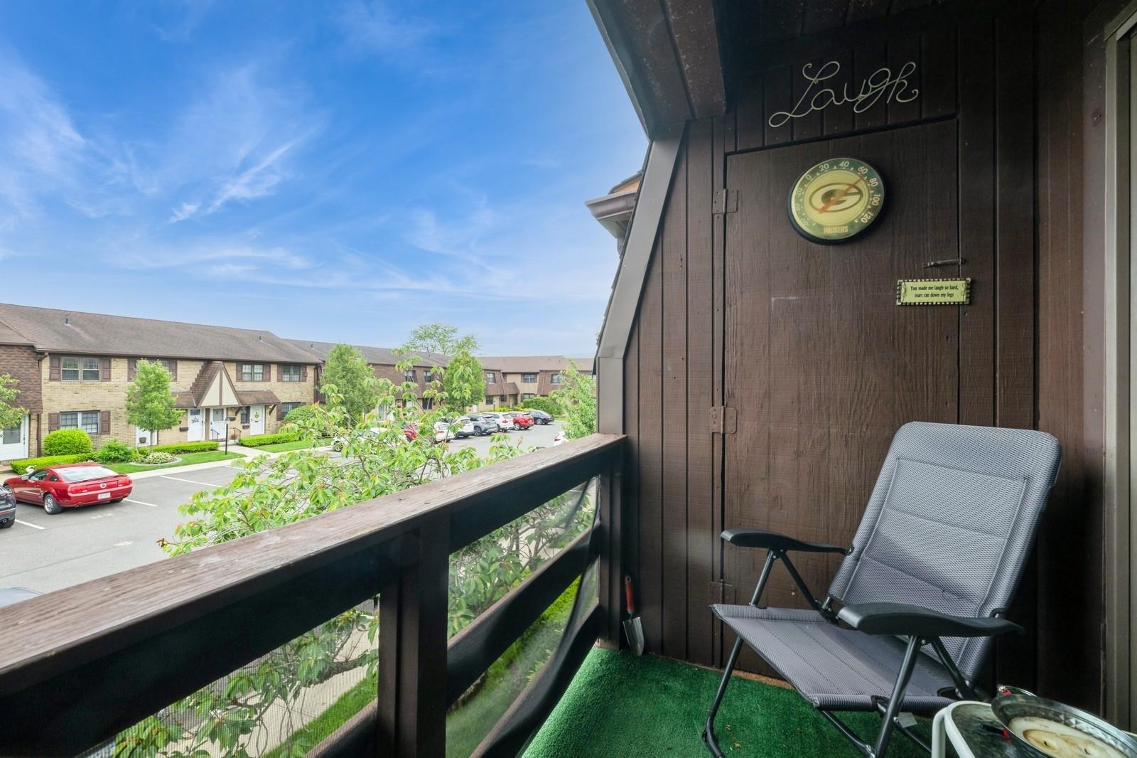 240 Mariners Way, Copiague, New York image 15