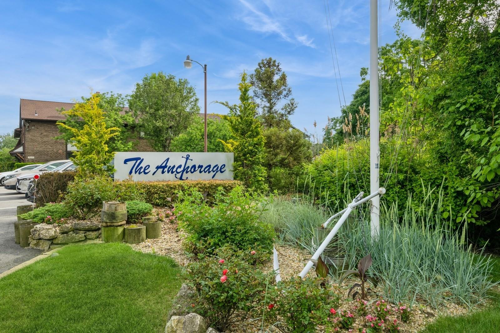 240 Mariners Way, Copiague, New York image 24