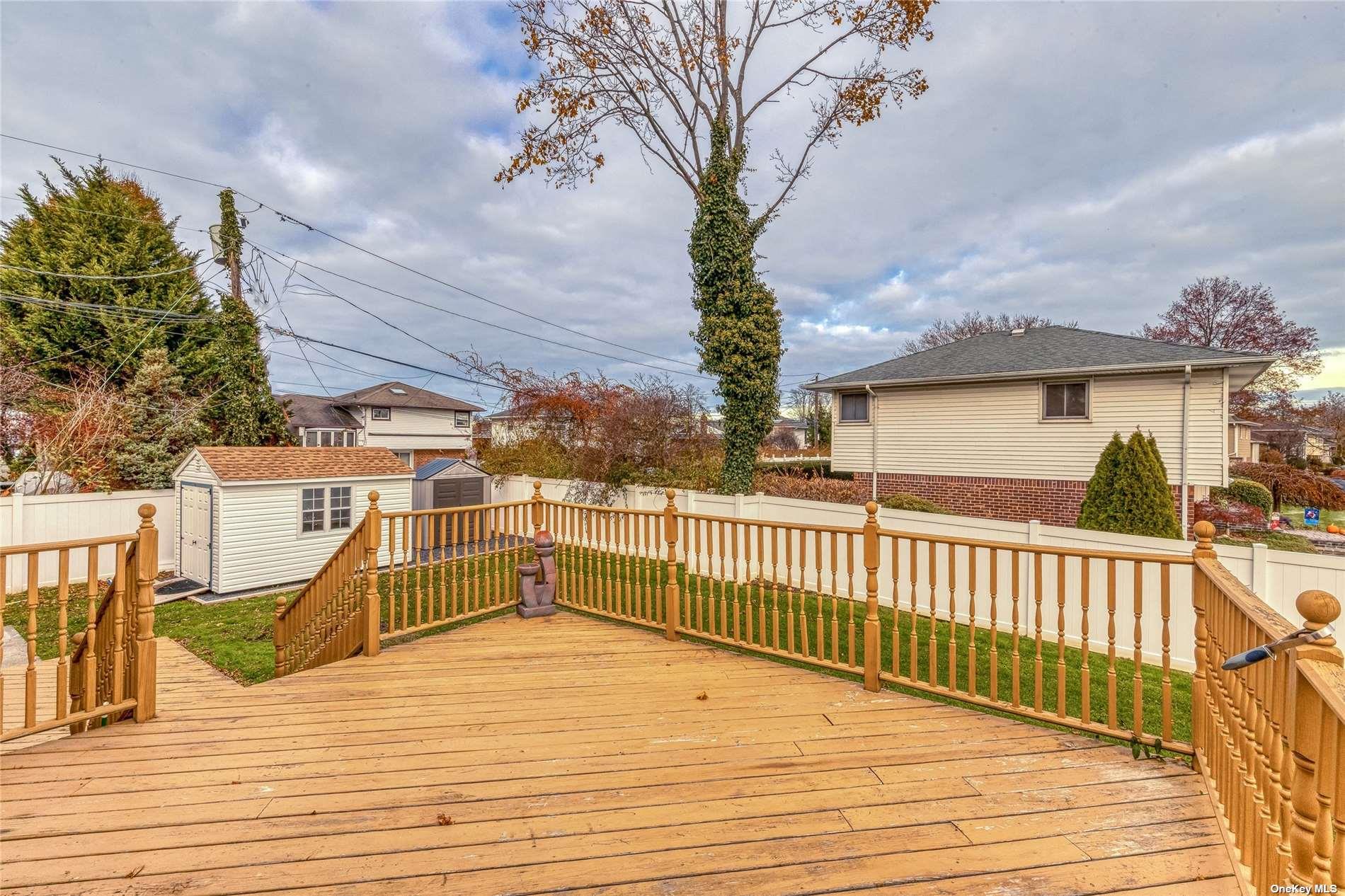 4 Kent Place, Plainview, New York image 35