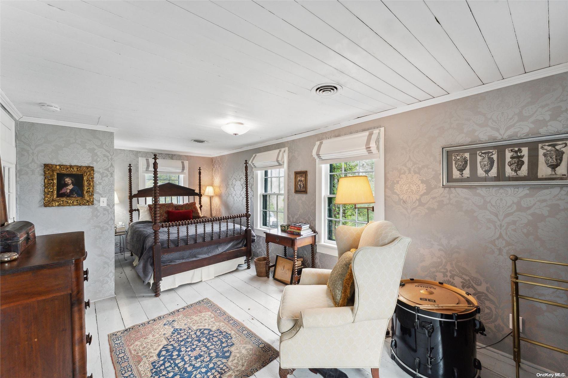 17 Woodbridge Lane, Westhampton Beach, New York image 25
