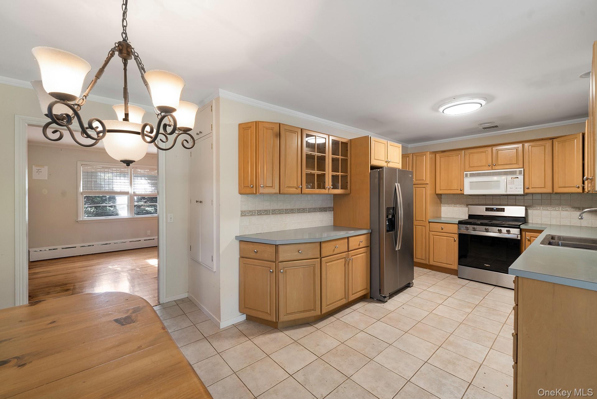 35 Meadowlark Lane