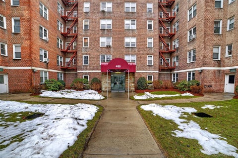 Homes For Sale - 485 Bronx River Road #C55<br/> Yonkers, NY 10704