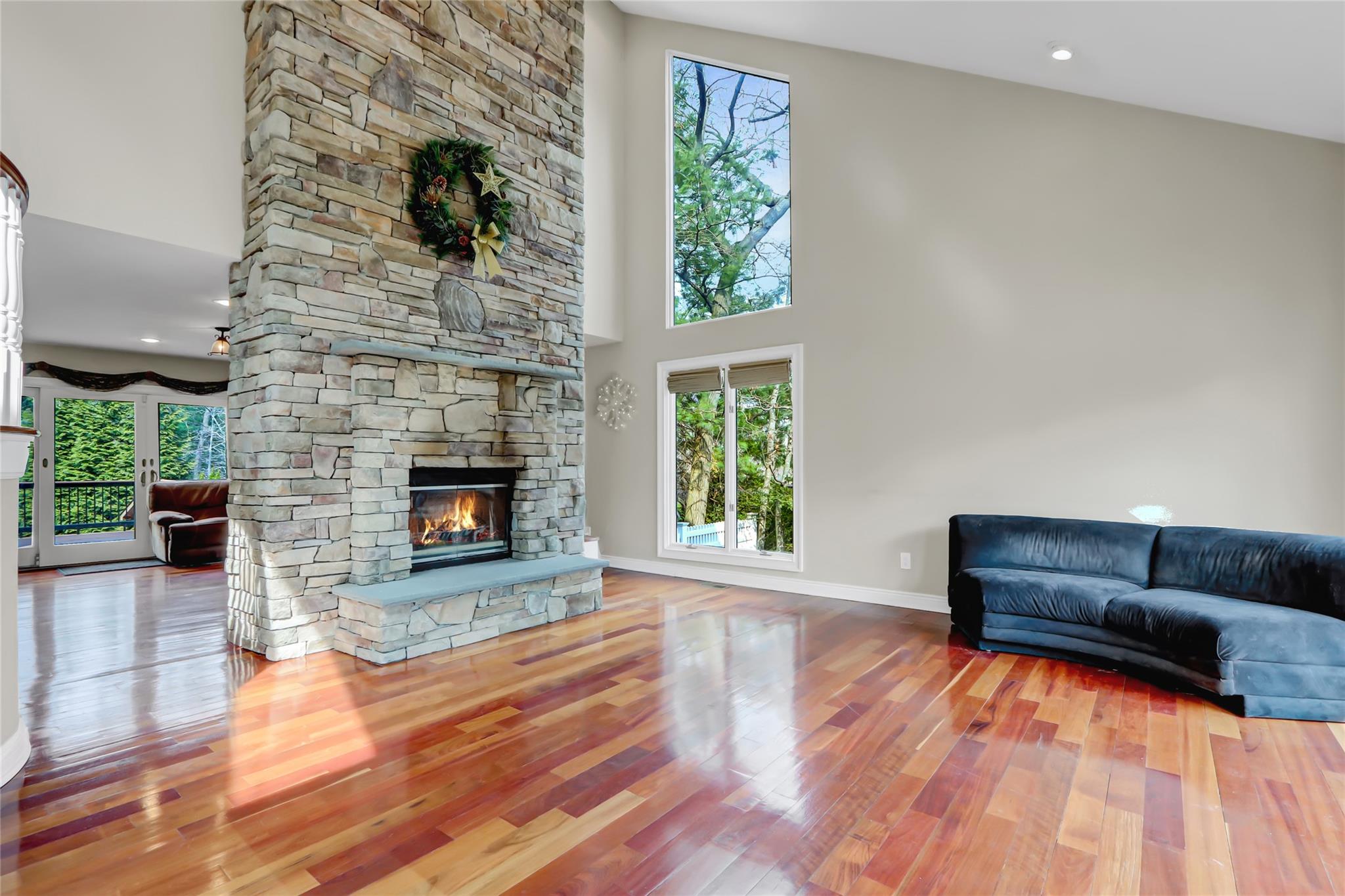 52 Jefferson Landing Circle, Port Jefferson, New York image 16